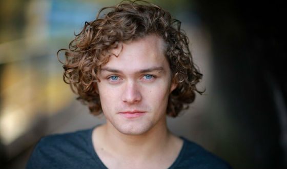 Биография Финна Джонса - Иностранные актеры.