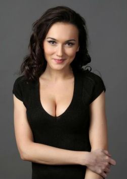 Биография Александры Булычевой - Российские актеры.