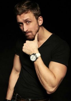 Биография Данилы Якушева - Российские актеры.