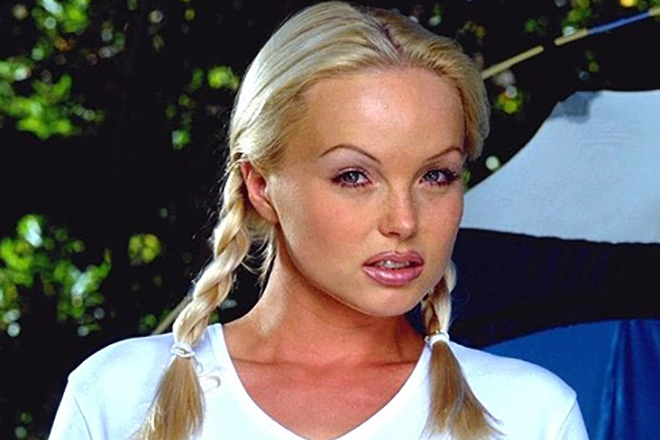 Сильвия Сэйнт - Биография