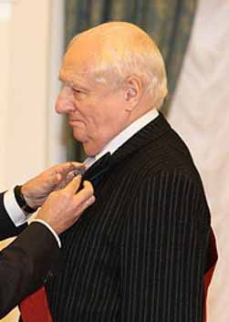 Биография Марка Захарова - Российские актеры.