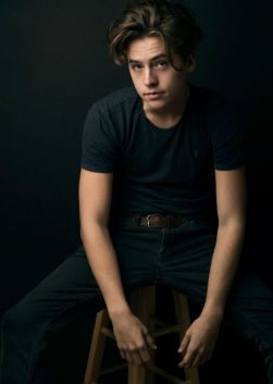 Биография Коула Спроуса - Иностранные актеры.