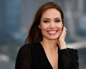 Фильм Анджелины Джоли будет бороться за "Оскар"