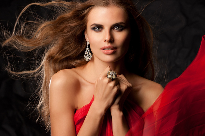 Нелла Стрекаловская - Биография