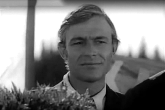 Юрий Орлов - Биография