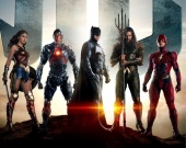 Таинственный Бэтмен на новом постере "Лиги Справедливости"