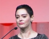 Звезду "Зачарованных" арестовали за наркотики