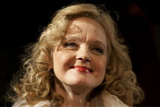 Елена Сотникова - Биография