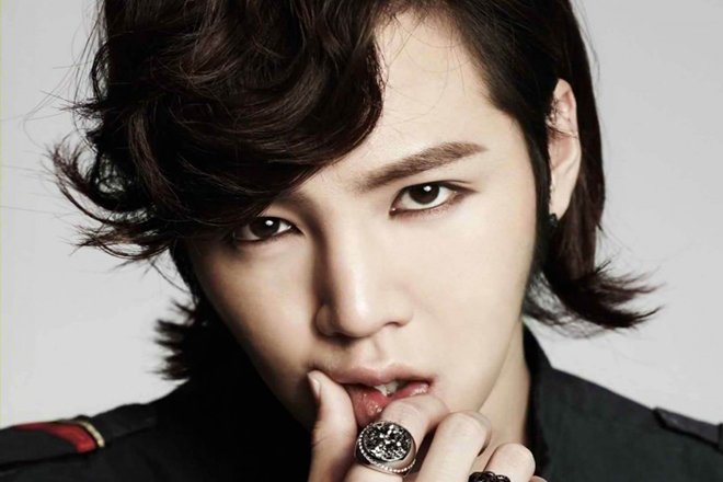 Чан Гын Сок - Биография