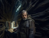 Разгневанные фанаты требуют переделать "Последних джедаев"