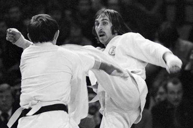 Александр Иншаков - Биография