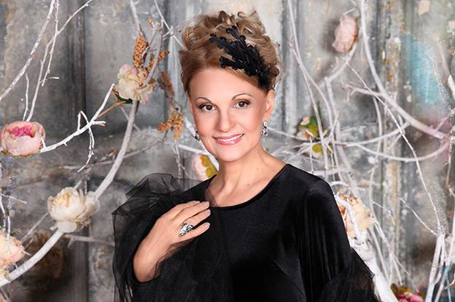 Светлана Тома - Биография