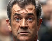 Мел Гибсон снимет "Танцующего медведя"