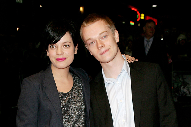 Альфи Аллен - Биография