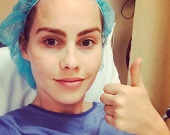 Звезда "Дневников вампира" потеряла ребенка и сделала селфи