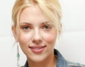 Скарлетт Йоханссон стала обладательницей самых красивых губ в мире