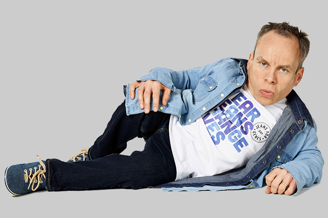 Уорвик Дэвис - Биография