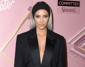 Ким Кардашьян показала аппетитные формы