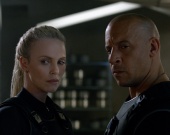 Режиссер "Атомной блондинки" снимет спин-офф "Форсажа"