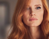 Джессика Честейн и Марион Котияр на промокадре боевика "355"