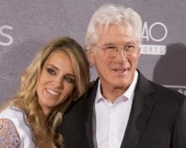 Первое фото со свадьбы Ричарда Гира