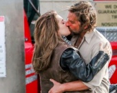 Ирина Шейк в шоке: Бредли Купер снялся с Леди Гагой в постельных сценах фильма