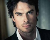 Иен Сомерхолдер оплакивает потерю собаки