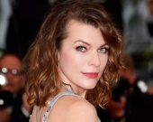 Милла Йовович: "Да, я плоская, и я не брею свои подмышки"