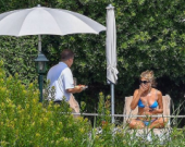 Дженнифер Энистон сейчас наслаждается отдыхом в солнечной Италии