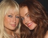 Пэрис Хилтон оправдалась за оскорбление Линдси Лохан