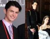 Дети Кэтрин Зеты-Джонс и Майкла Дугласа спародировали королевскую семью