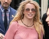 Бритни Спирс возмутила безвкусным нарядом