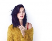 Кэти Перри покрасила волосы в зеленый цвет