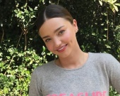 Миранда Керр удивила осиной талией через 5 месяцев после родов