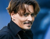 Джонни Депп попал на обложку британского издания журнала "GQ"