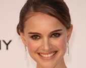 Натали Портман извинилась перед Джессикой Симпсон