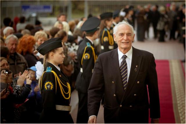 Василию Лановому – 85!