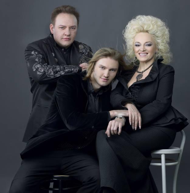 Муж и сын подарили 59-летней Кадышевой новый автомобиль стоимостью 15 миллионов рублей - «Новости шоубизнеса»