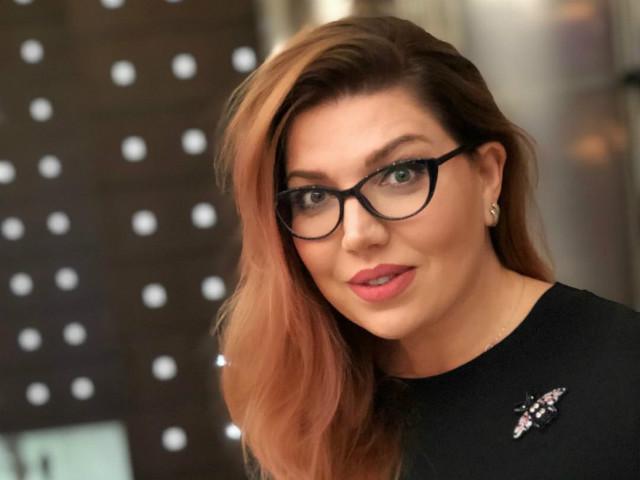 Похудевшая Екатерина Скулкина похвасталась своей растяжкой - «Новости шоубизнеса»