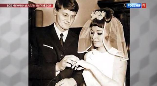 «Вы моя королева»: экс-домработница Аллы Пугачевой публично обратилась к певице - «Новости шоубизнеса»