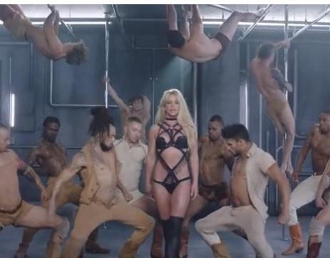 Горячее видео: в Сети появилась демо-версия ролика на сингл Бритни Спирс «Make Me…» - «Новости шоубизнеса»