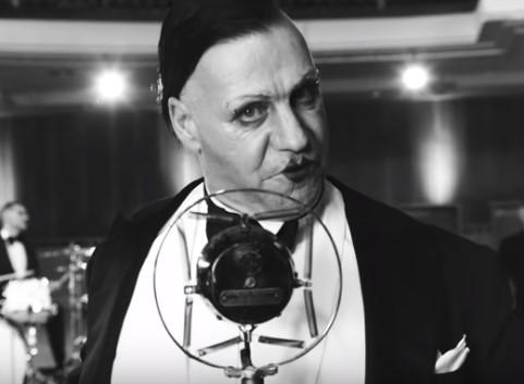 Rammstein презентовал новый черно-белый клип с приемником в «главной роли» - «Новости шоубизнеса»