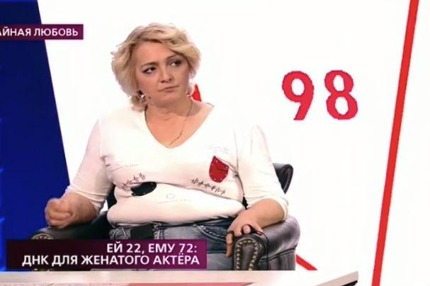 72-летний актер Владимир Лаптев втайне от жены крутил роман с 22-летней девушкой - «Новости шоубизнеса»