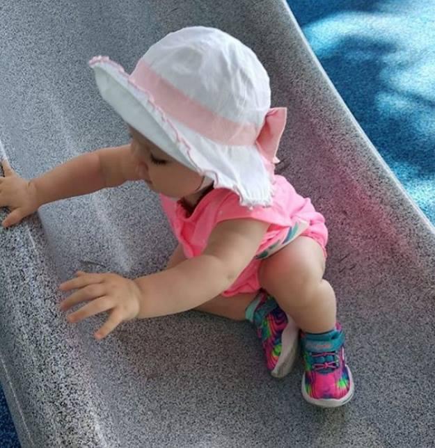 «А какие ресницы у малышки»: Гузеева обратилась к показавшей дочь Кудрявцевой - «Новости шоубизнеса»