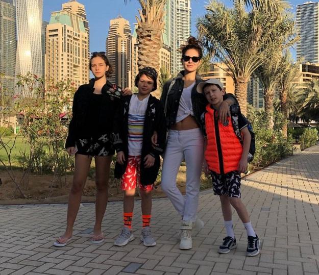 Игорь Петренко отметился на общих фото с Джанабаевой - «Новости шоубизнеса»