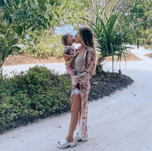 Рита Дакота поблагодарила бывшего мужа за неверность - «Новости шоубизнеса»