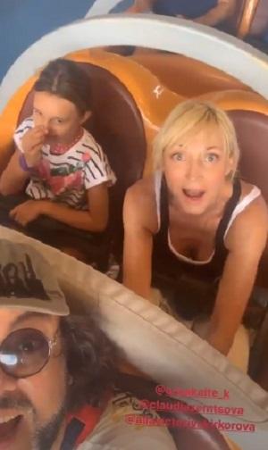 Орбакайте и Киркоров с детьми побывали в Диснейленде - «Новости шоубизнеса»