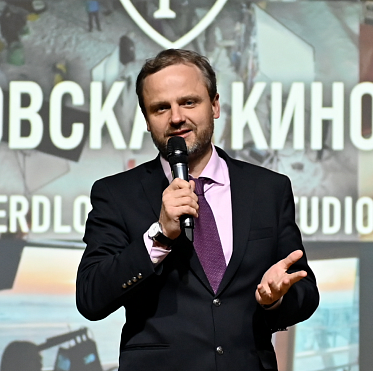 Михаил Чурбанов: «Без госфинансирования Свердловская киностудия существует с конца 1990 годов» - «Интервью»