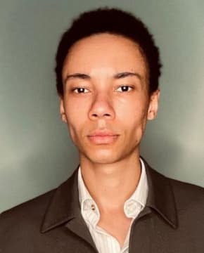 Кит Янг - Биография