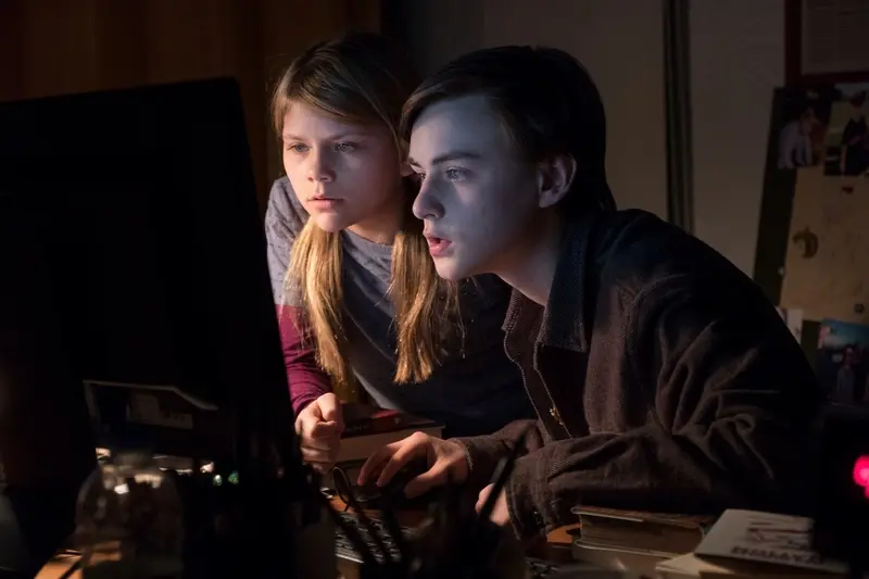 Лия Макхью - Биография